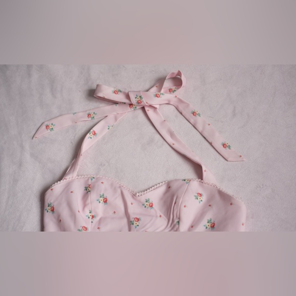 *Never Worn* Romper - Picture 3 of 4